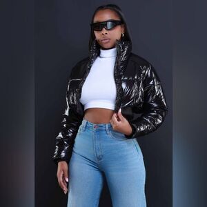 SWANK A POSH Blast Off Cropped Latex Puffer Coat - Black Medium NWT in packaging